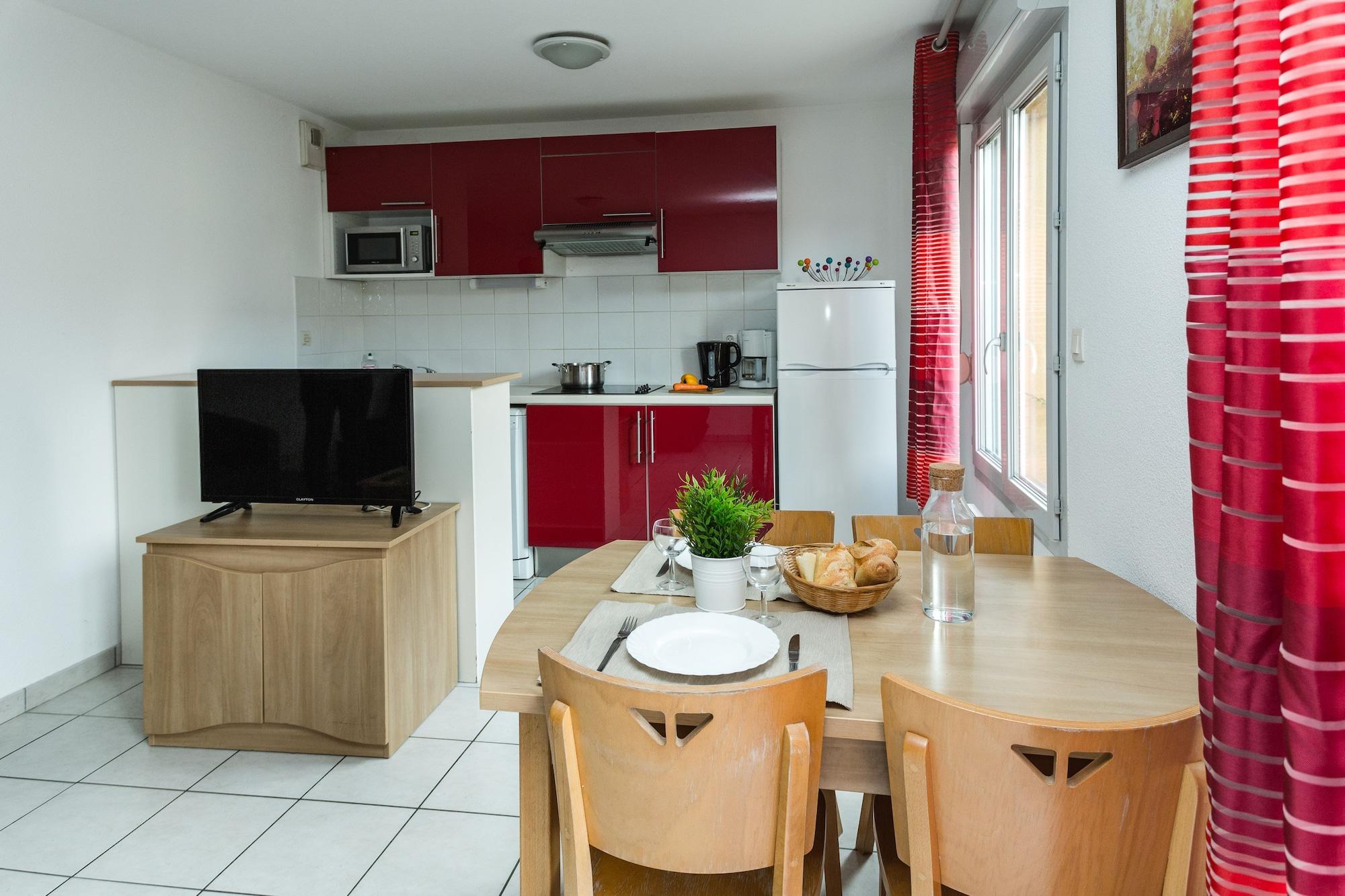 Garden & City Lyon - Lissieu Екстер'єр фото