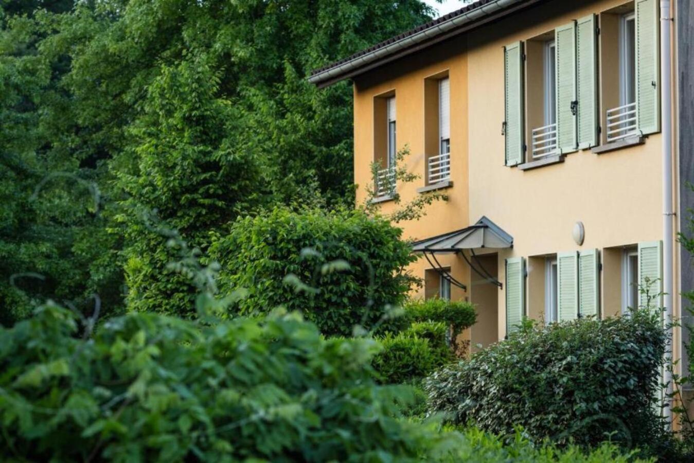 Garden & City Lyon - Lissieu Екстер'єр фото
