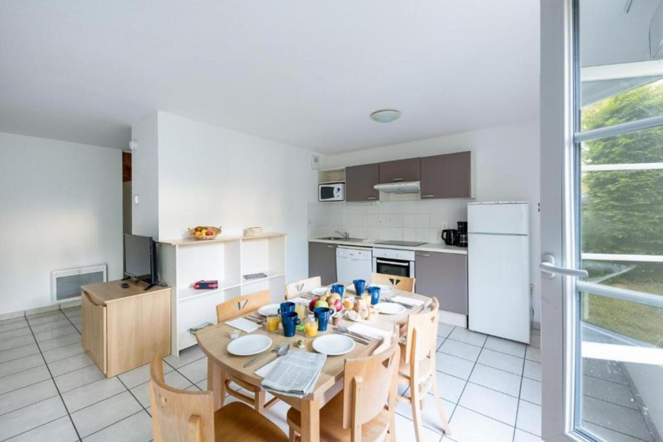 Garden & City Lyon - Lissieu Екстер'єр фото
